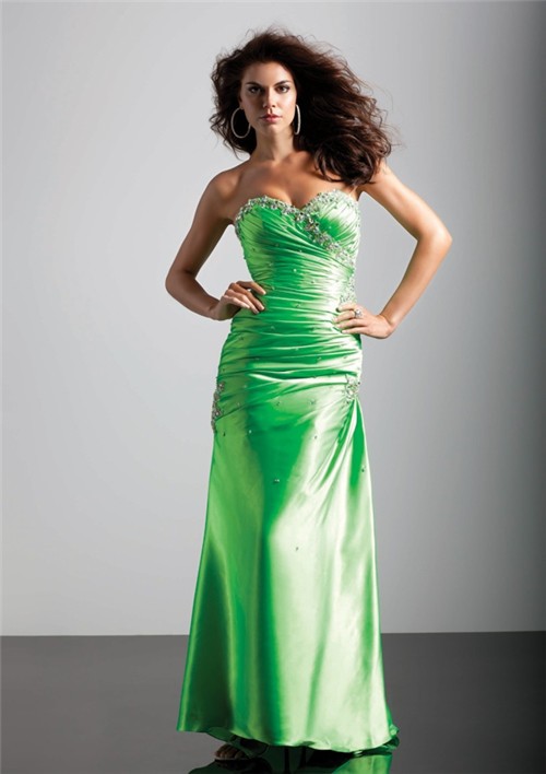 A-Line/Princess sweetheart long green silk prom dress with beading and ...