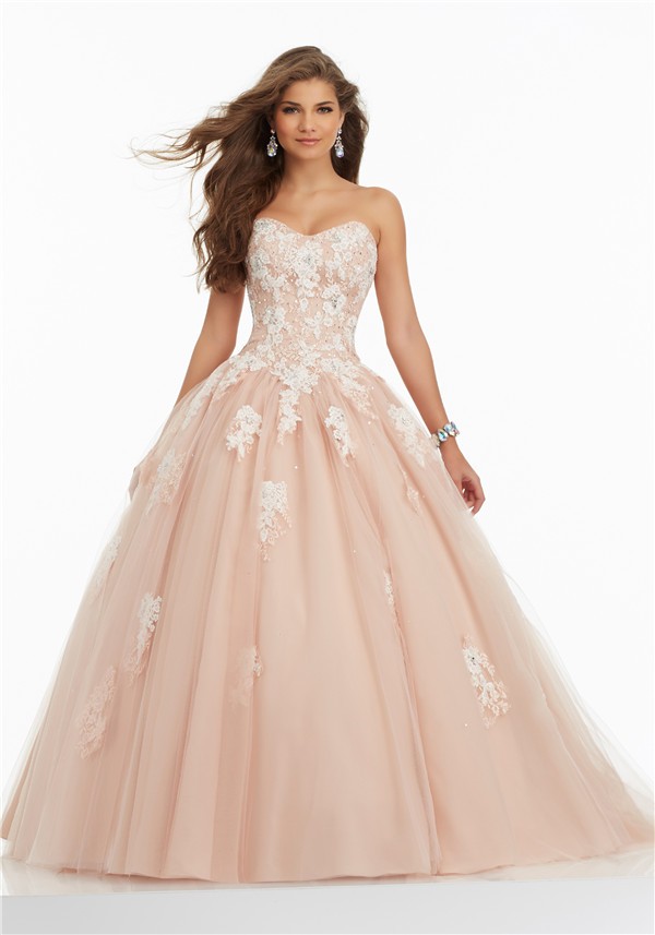 Ball Gown Strapless Sweetheart Tulle Embroidery Beaded 