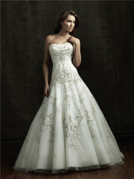 Ball Gown Strapless Satin Tulle Wedding Dress With Sparkle Embroidery ...