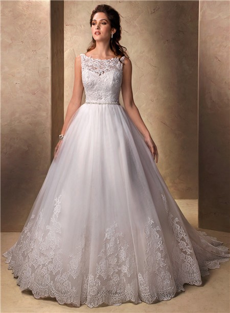 Classic Princess Ball Gown Bateau Neckline Tulle Lace Wedding Dress ...