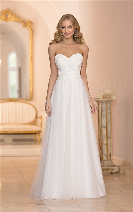 Cute A Line Sweetheart Neckline Lace Tulle Wedding Dress