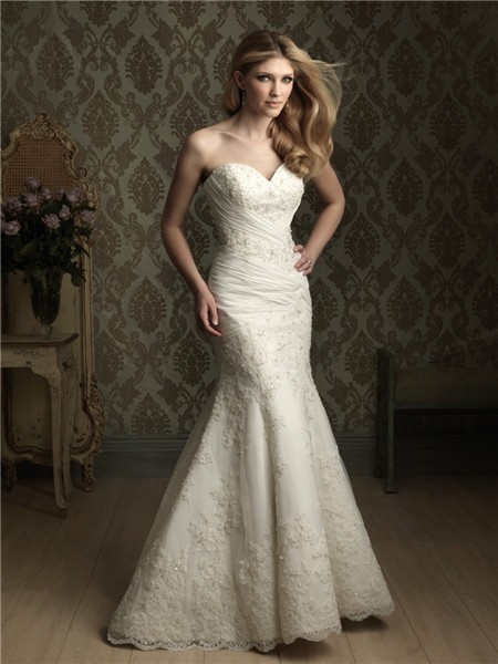 Mermaid Sweetheart Fit And Flare Lace Wedding Dress With Sequins Beading