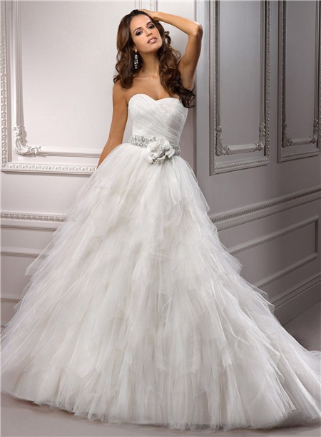 Simple Princess Ball Gown Sweetheart Layered Tulle Wedding Dress With ...